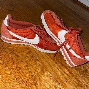 Nike Wmns Classic Cortez Nylon Firewood